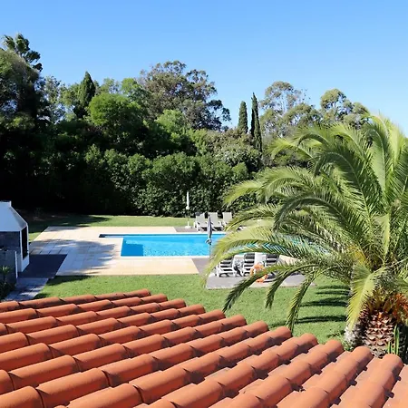 Mejuri - Close To Carvoerio And Lagoa