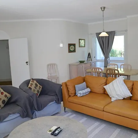 Villa Mejuri - Close To Carvoerio And Lagoa Albufeira